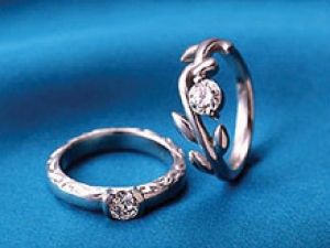 アトリエ ルブエ 石の花