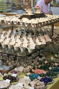 コスモスペース