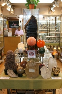 コスモスペース